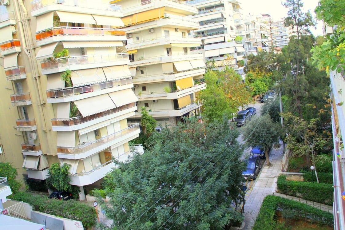 Cozy By The Sea In Paleo Faliro Apartment Athen